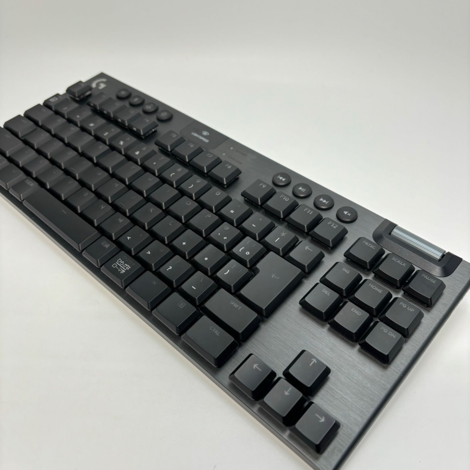 キーボード g913 タクタイル 茶軸【ジャンク品】 キーボード g913 タクタイル 茶軸【ジャンク品】 - メルカリ