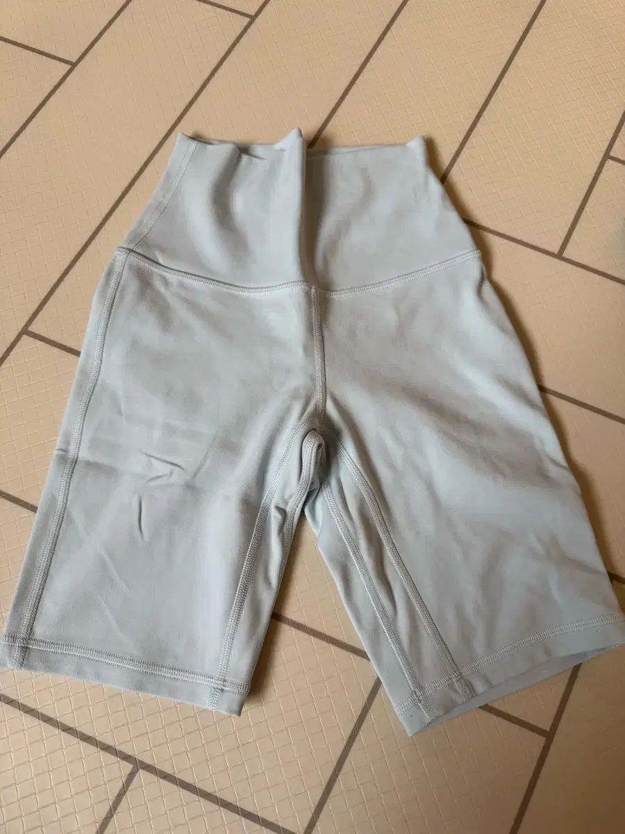 位置合わせ レギンス