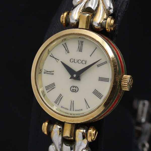グッチ シェリーライン QZ アイボリー文字盤 ラウンド 稼働 GUCCI