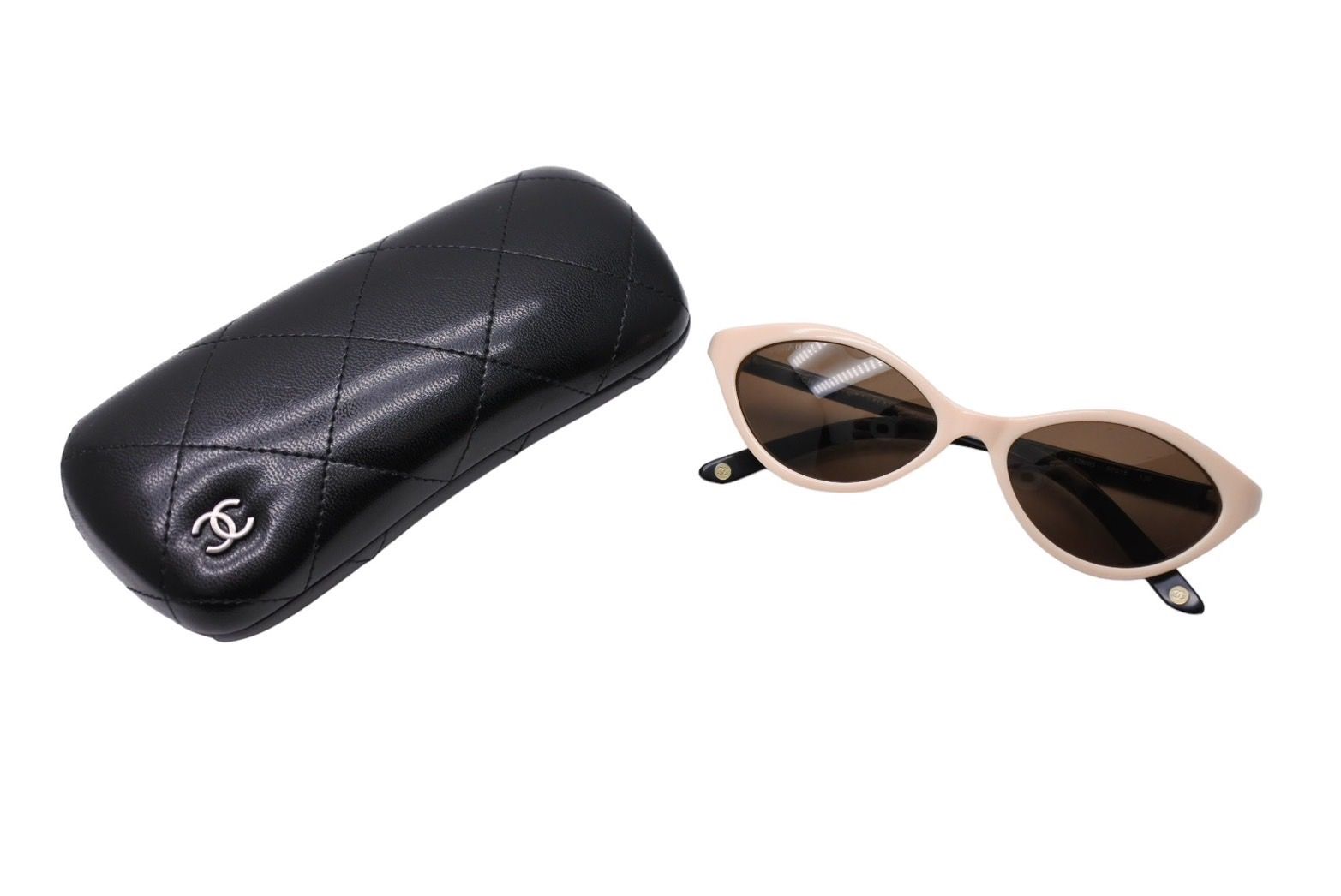 美品 箱付 CHANEL シャネル ブラック キャッツアイ サングラス CHANEL シャネル サングラス メガネ キャッツアイ 5001 ベージュ