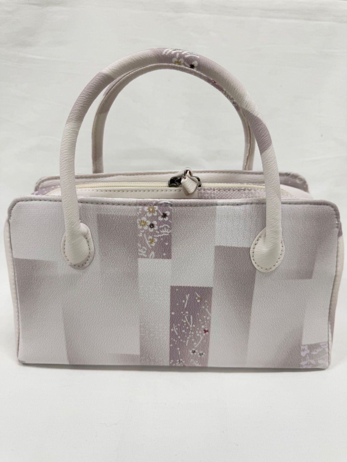 «花ラブリ»RB870WH 利休バッグ 白系 ホワイト系 色紙 四季の花 ポリエステル 和装バッグ 着物バッグ 茶会 茶事 茶席