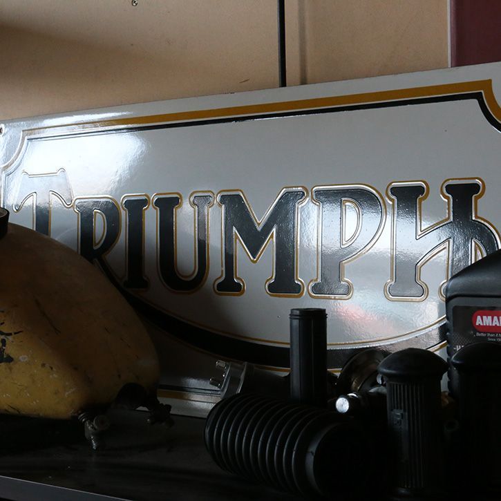 トライアンフ タペストリー P193 TRIUMPH BIGポスター バイク雑貨