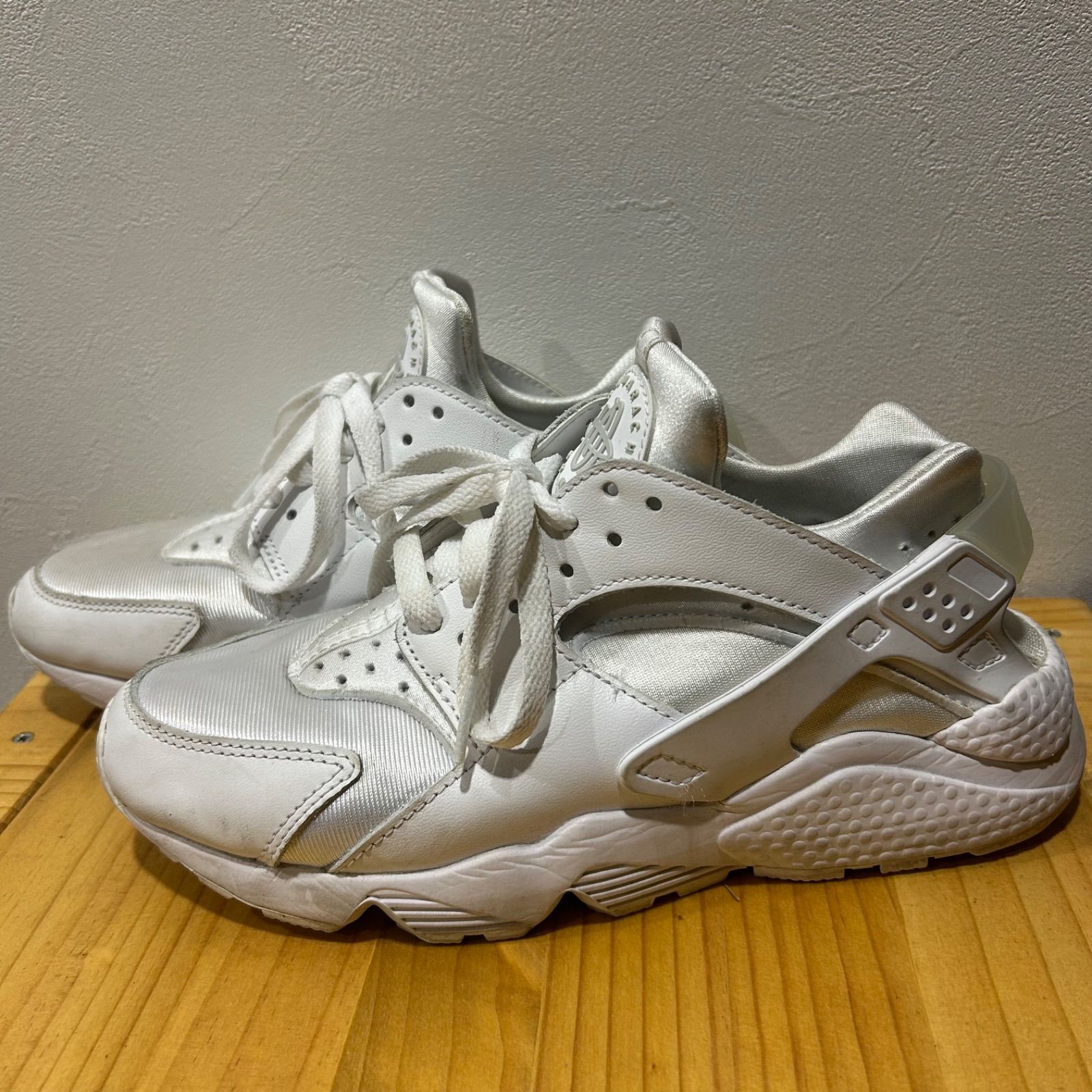 NIKE ナイキ エア ハラチ クラフト ホワイト 25cm 25.5cm NIKE ナイキ