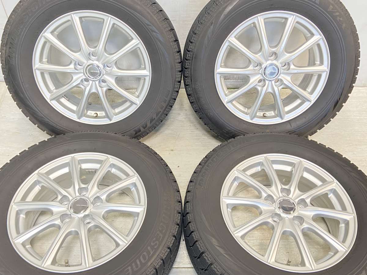 ブリザック 215/65R16 タイヤ・ホイールセット 物置保管 ブリザック 215/65R16 タイヤ・ホイールセット 物置保管 215⁄65R16