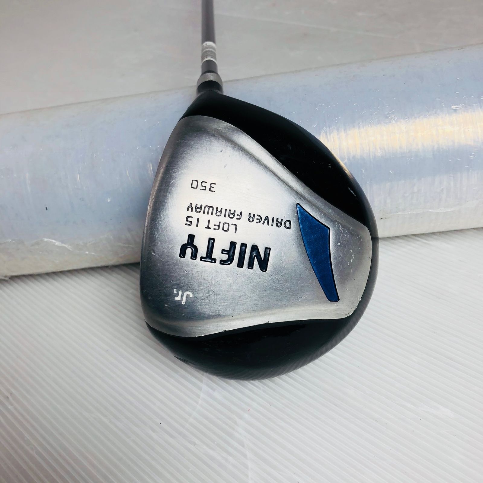 V141 NIFTY ジュニア ゴルフ クラブ セット 青 黄 74cm V141 NIFTY ジュニア ゴルフ クラブ セット 青 黄 74cm - メルカリ