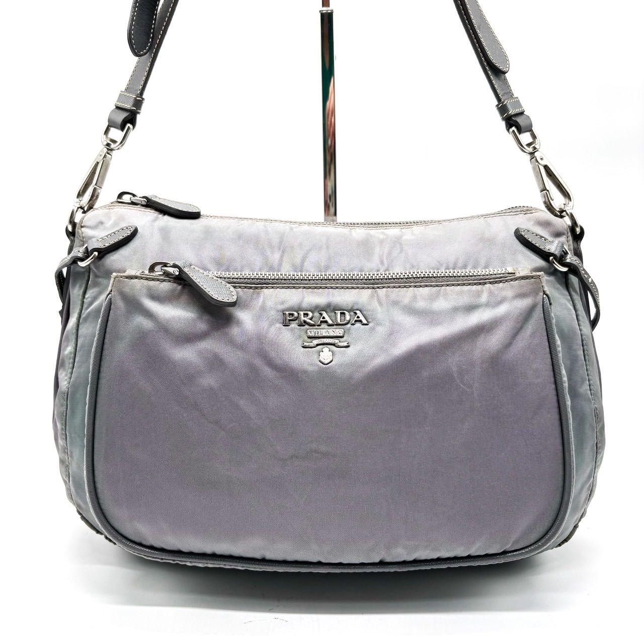 希少☆ PRADA プラダ ワンショルダーバッグ レザー 南京錠 金具 ロゴ型押 ✨格安✨ PRADA プラダ ワンショルダーバッグ トートバッグ ロゴ