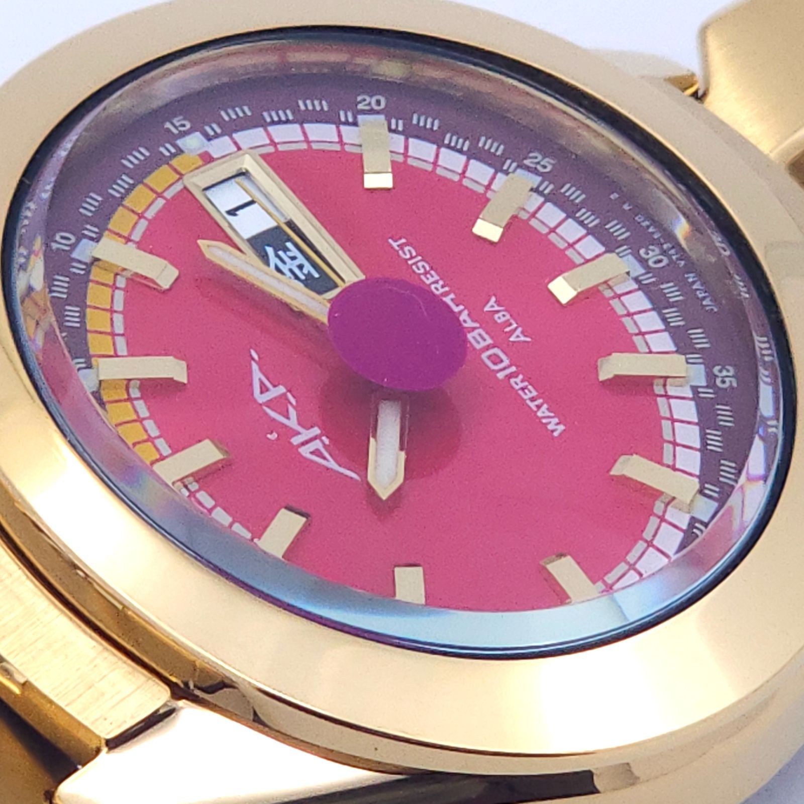 ☆極美品 デッドストック SEIKO セイコー アルバ AKA V743-5A10 QZ