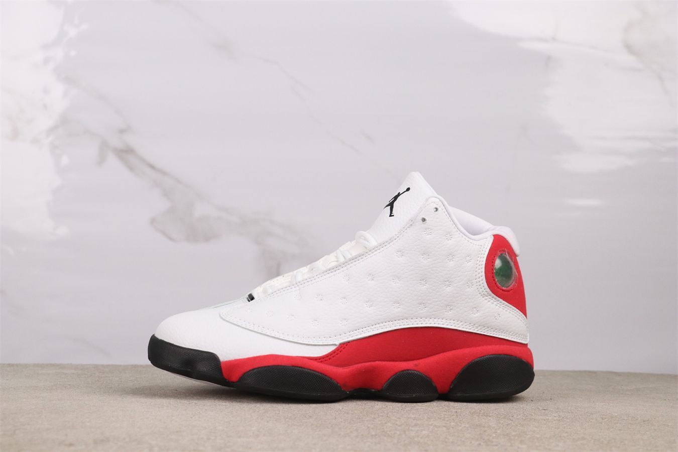 今日 Air Jordan | エア ジョーダン ホワイト レッド AJ13 414571-122