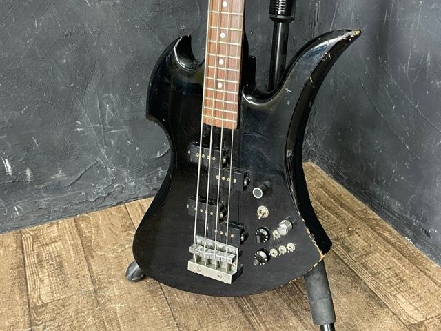 美品 POS ポス MockingBird モッキンバード ブラック B.C.Rich Mockingbird Trans Black 中古｜ギター買取の東京新宿