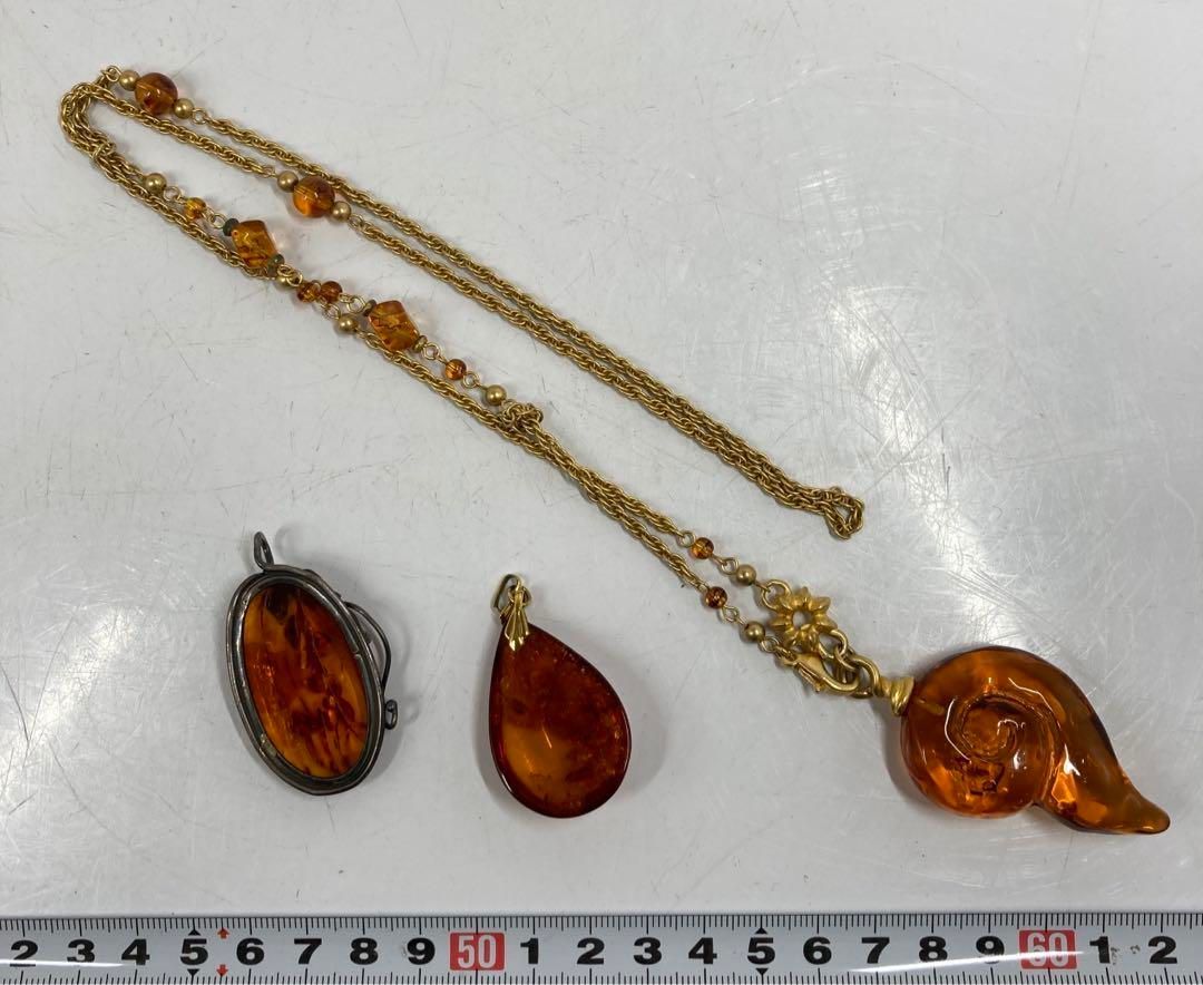 銀金貝付ネックレストップ等 3点