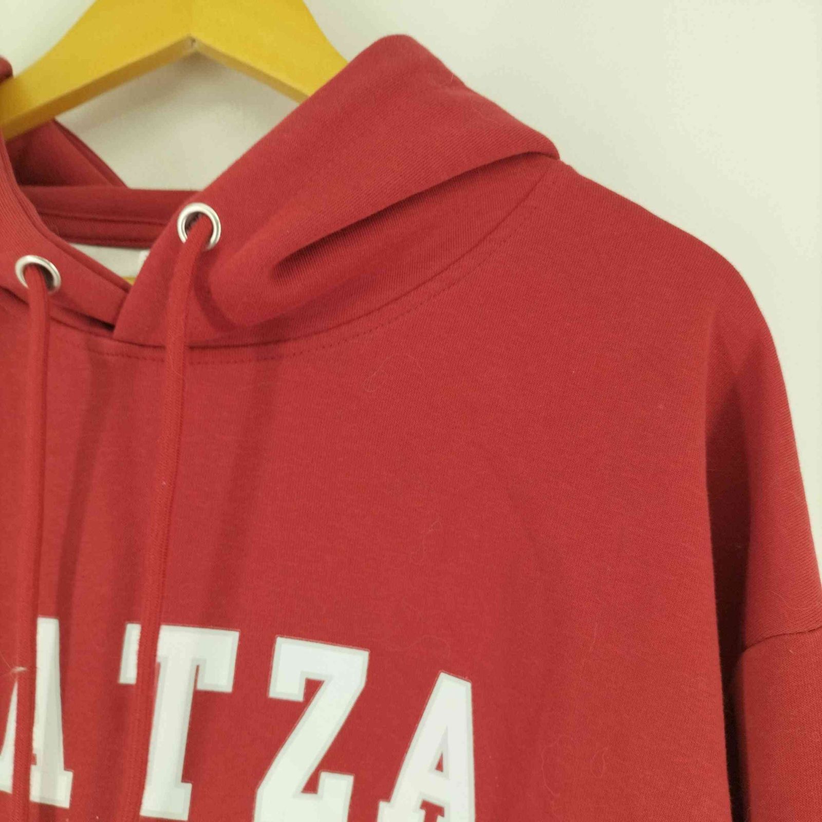 ユーズドフルギ USED古着 OVERSIZED HOODIE TIATZA EMAGGIE
