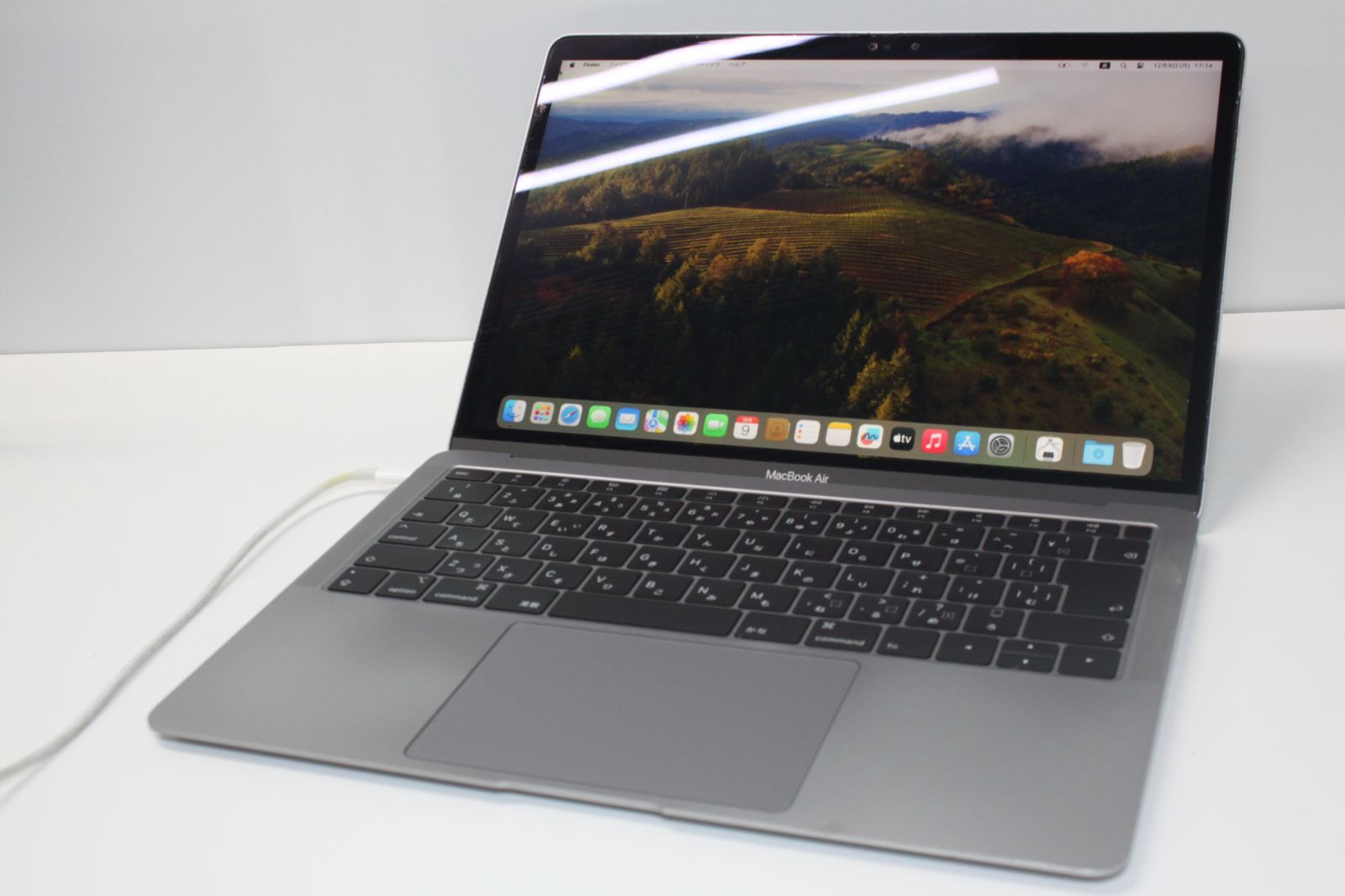 MacBook Air（Retina，13インチ，2018）256GB/8GB〈MRE92J/A〉⑤