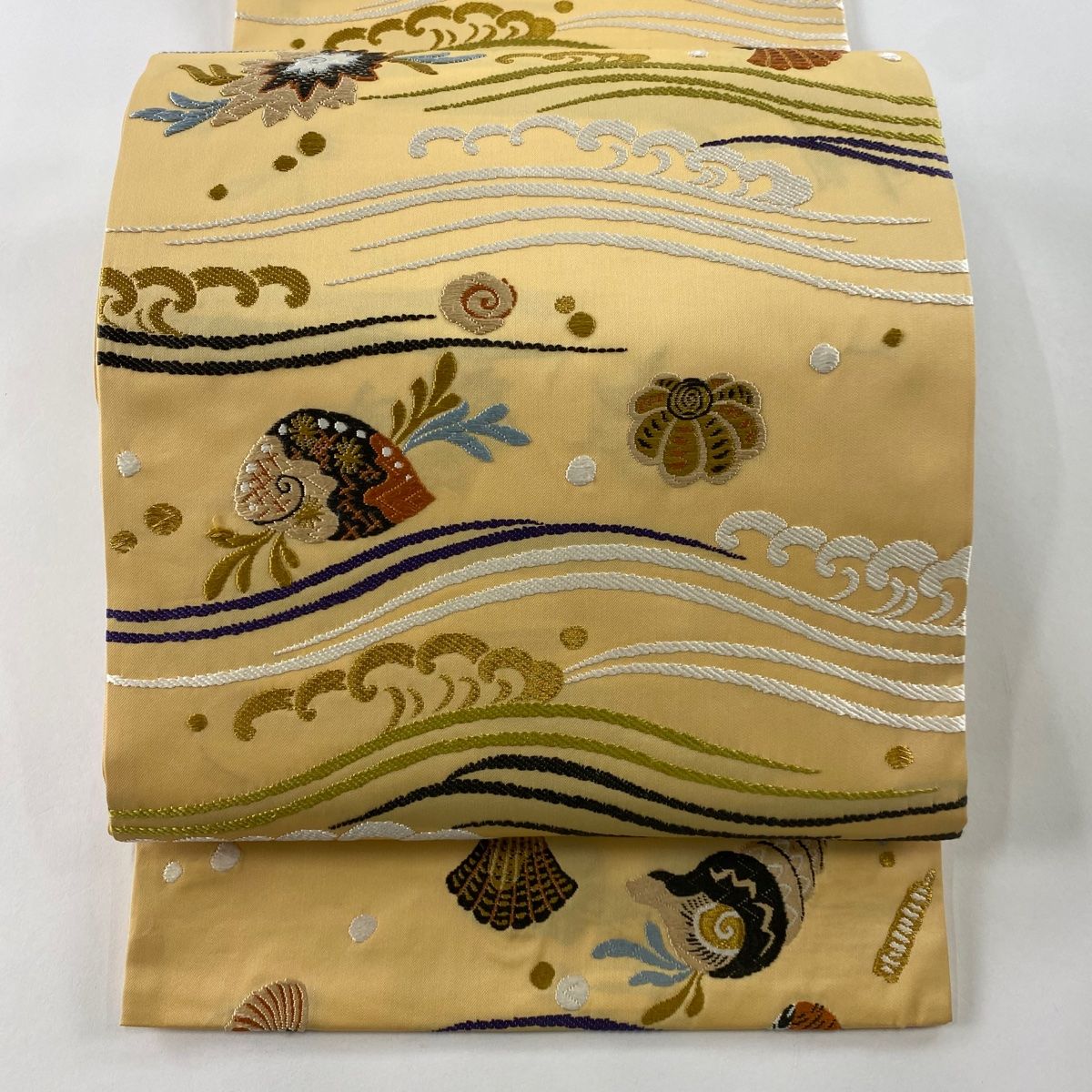 袋帯 秀品 貝 波頭 金糸 刺繍 薄オレンジ 六通 正絹