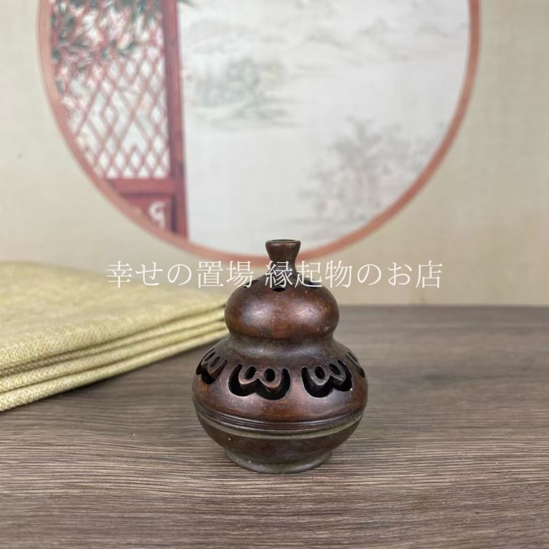 香炉 ③ 置物 ひょうたんの彫り
