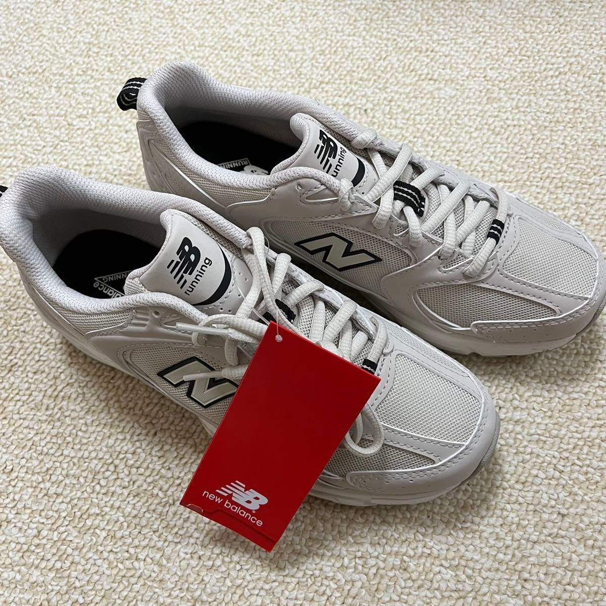 正規品 ニューバランス new balance MR530SH 23.5cm ベージュ - メルカリ