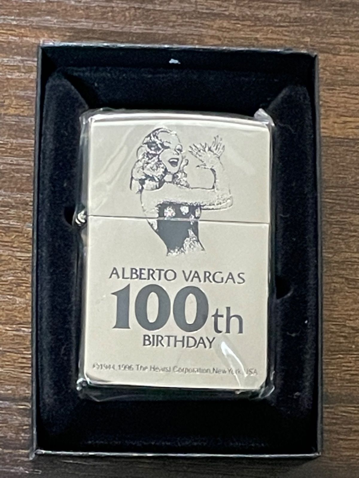 zippo ALBERTO VARGAS 100th BIRTHDAY 100周年記念 バースデー 1996年製 年代物 セクシーガール  デットストック ケース 保証書 - メルカリ