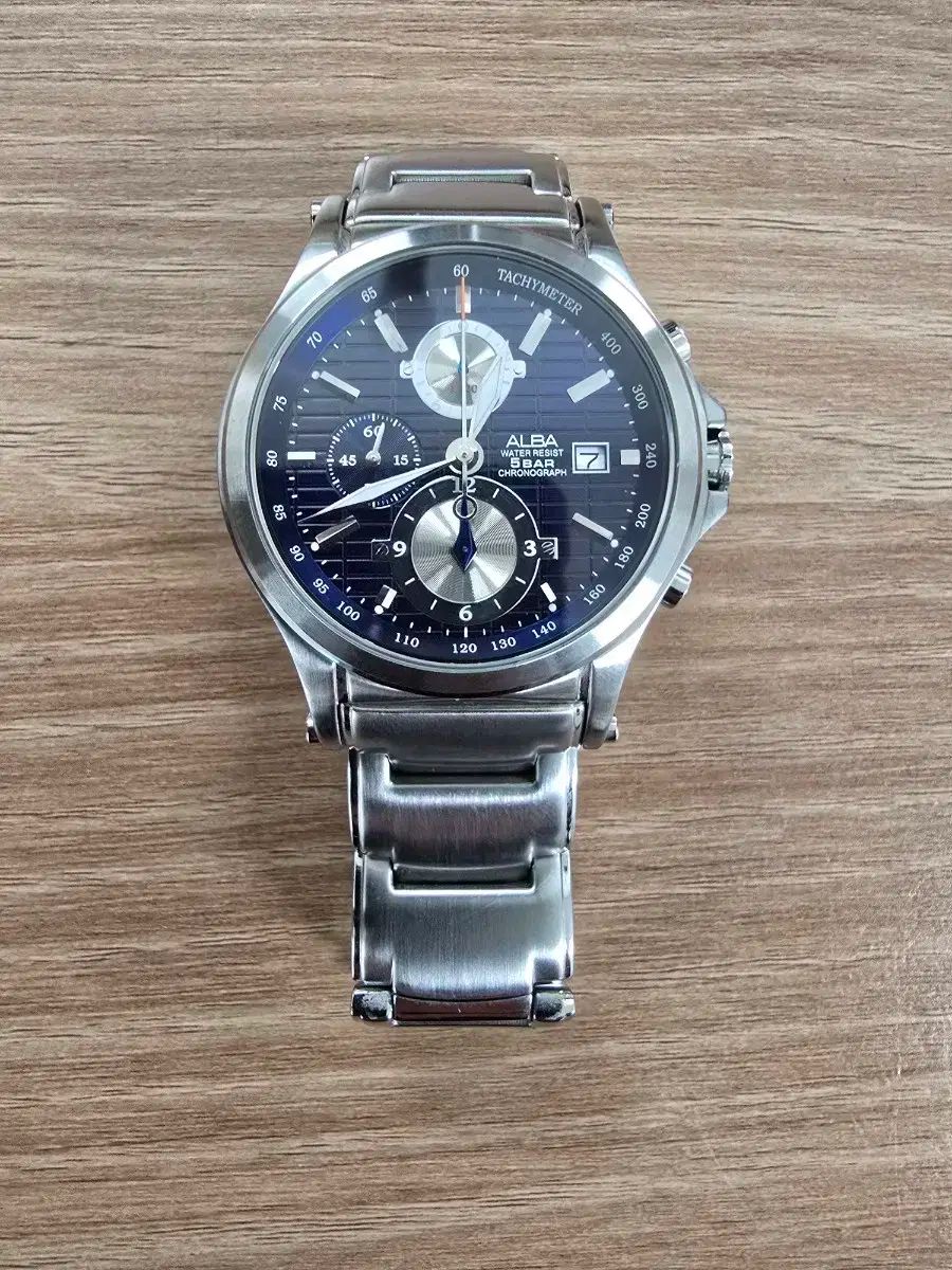 セイコー クロノグラフモデル 腕時計 激レア アルバ日本未発売SEIKO ALBA クロノグラフ レアモデル セイコー クロノグラフモデル 腕時計 激