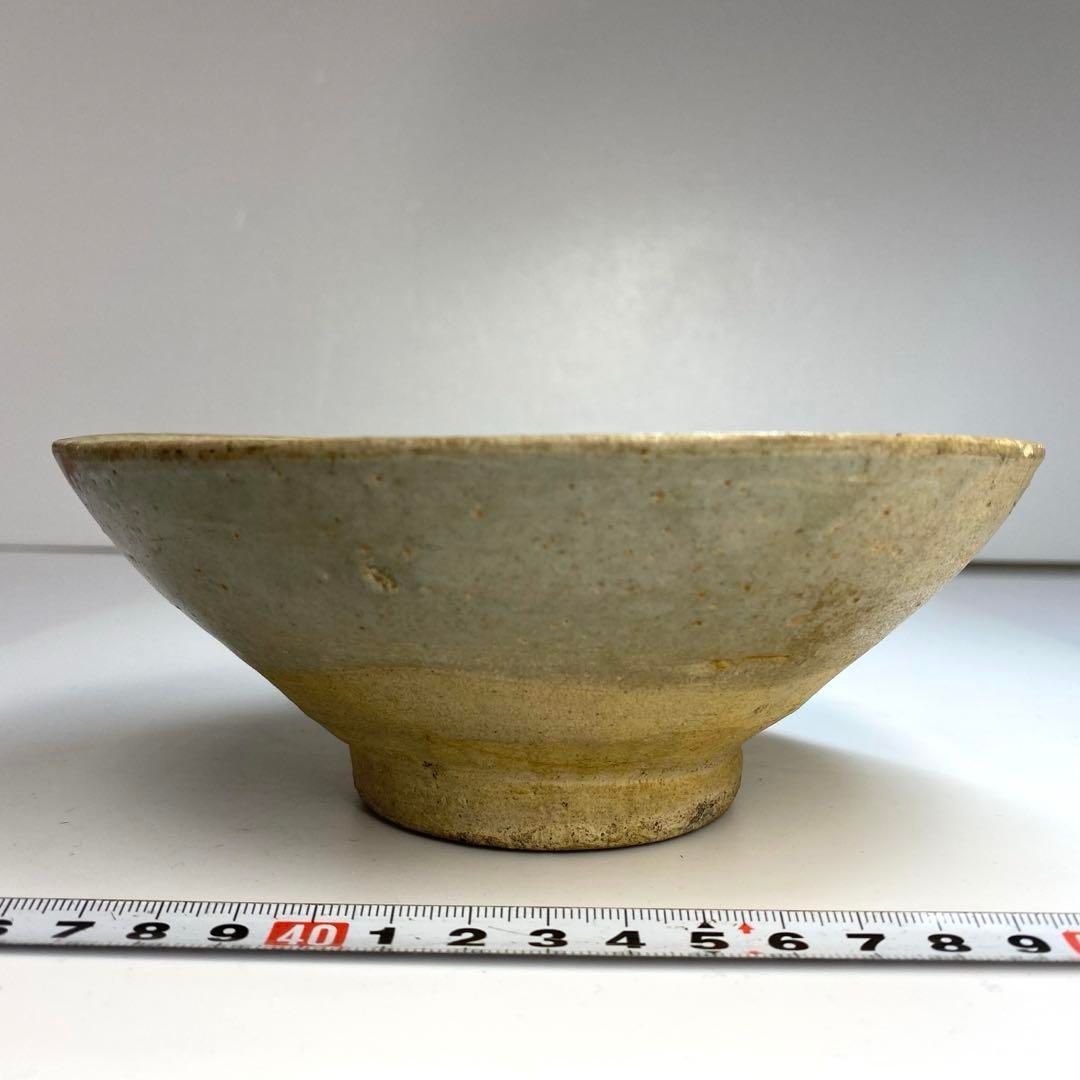 古代　高麗青磁　茶碗　直径16.7㎝　東Y6-0515② 古代 高麗青磁 茶碗 直径16.7㎝ 東Y6-0515② - メルカリ