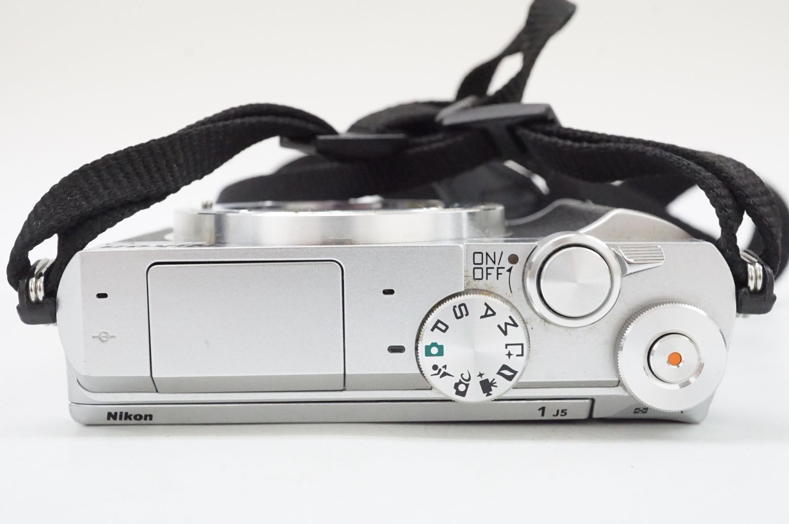 Nikon ミラーレス一眼 Nikon1 J5 ダブルレンズキット シルバー J5WLKSL