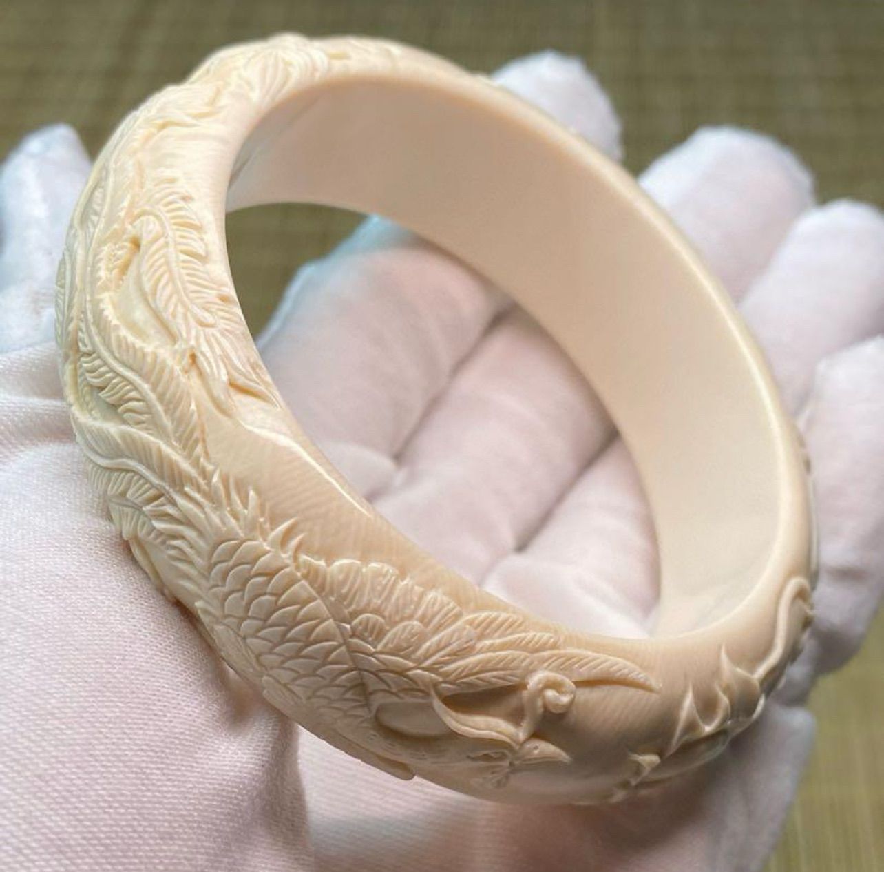 天然マンモス牙美しい手作り彫刻 龍鳳貴妃腕輪 ブレスレット