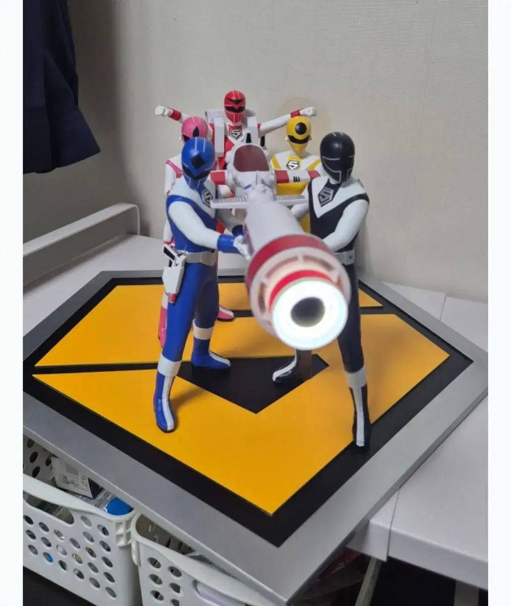 新品 ウォリアー・オブ・ライト マスクマン 限定版 フィギュア