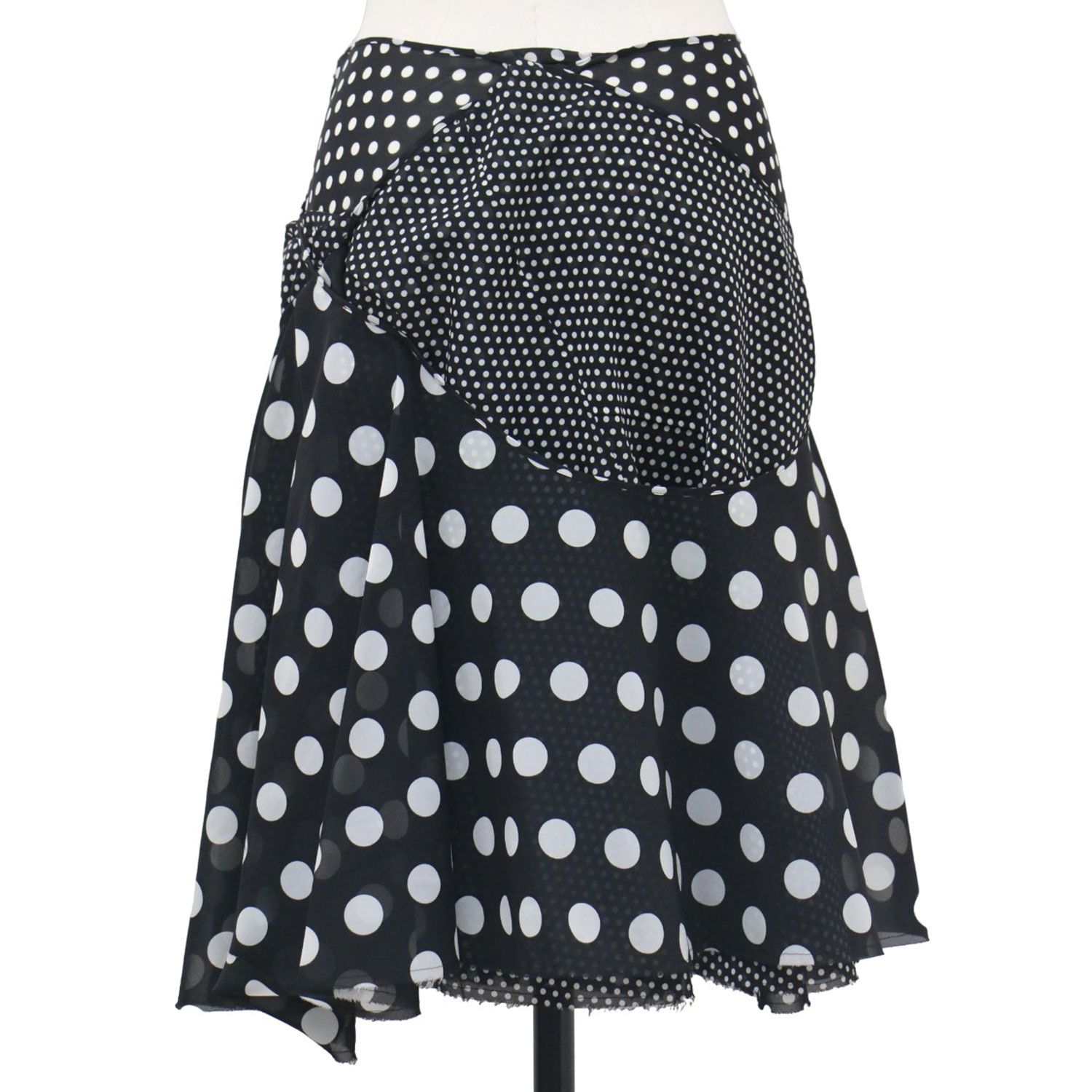 ジュンヤワタナベ　コムデギャルソン　フレアスカート 黒白水玉 ジュンヤワタナベ コムデギャルソン フレアスカート 黒白水玉 ジュンヤ