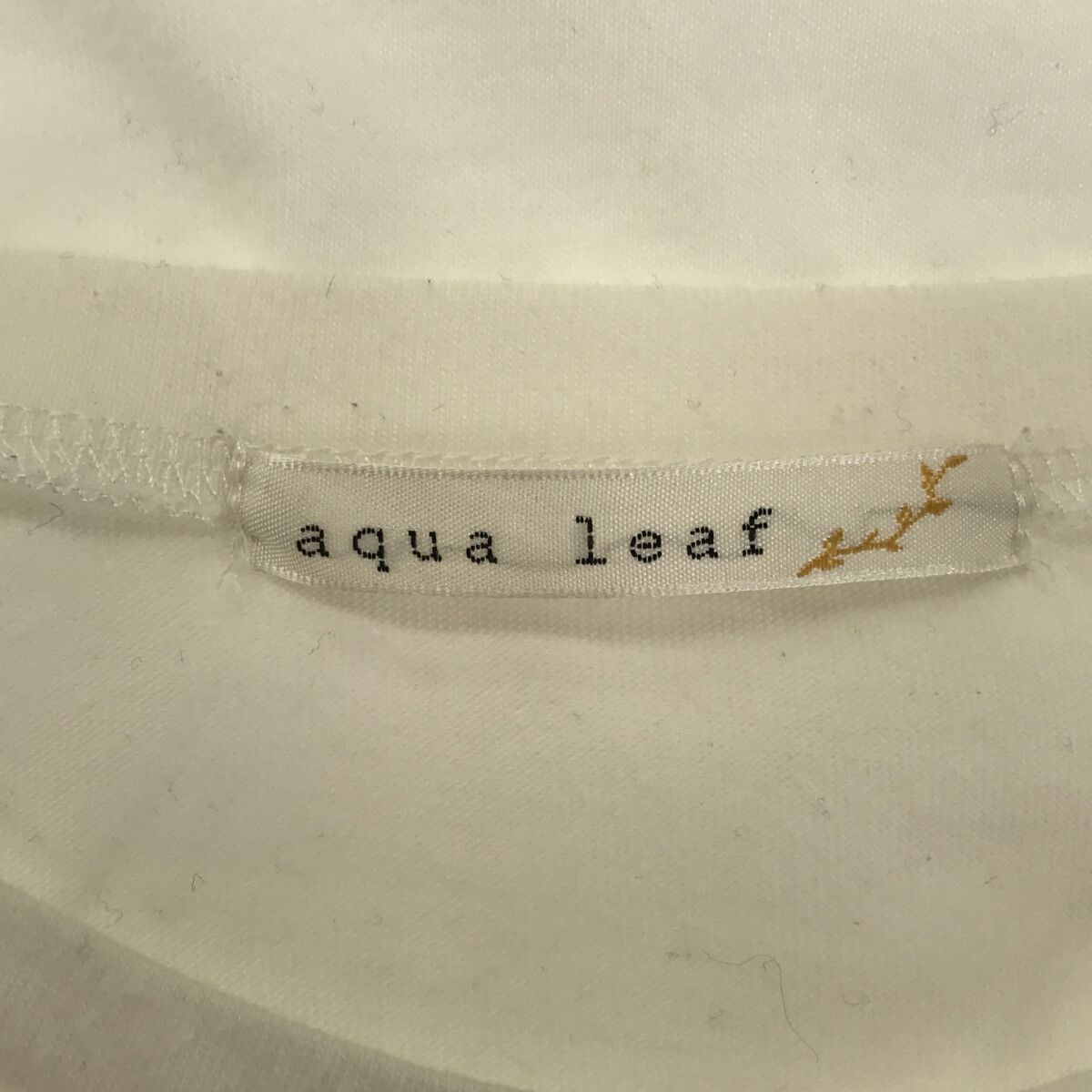 ☆美品☆ aqua leaf アクアリーフ トップス Tシャツ シンプル 薄手