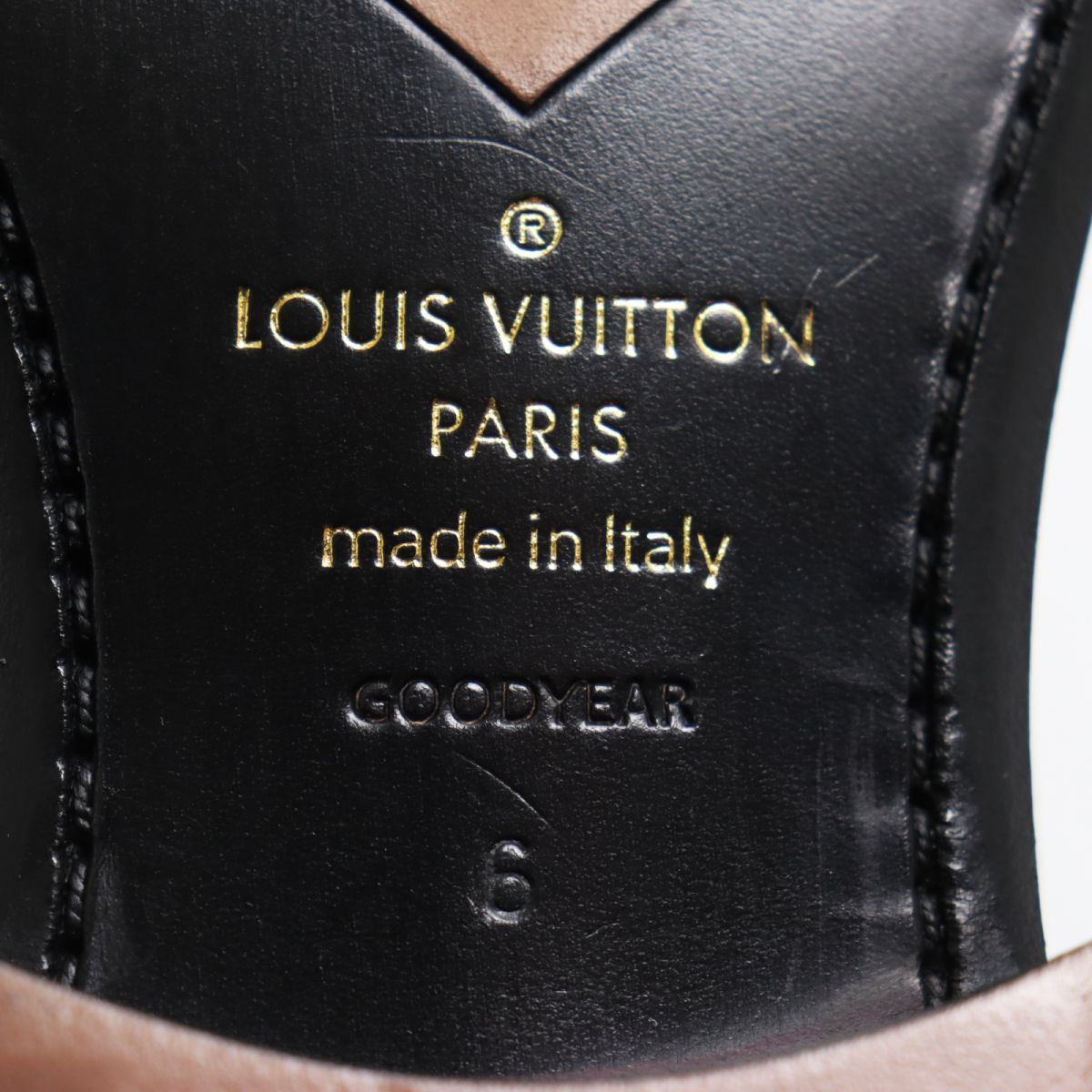 極美品●LOUIS VUITTON ルイヴィトン グッドイヤー製法 プレーントゥ パンチングデザイン レザーシューズ ブラック 6 イタリア製 メンズ