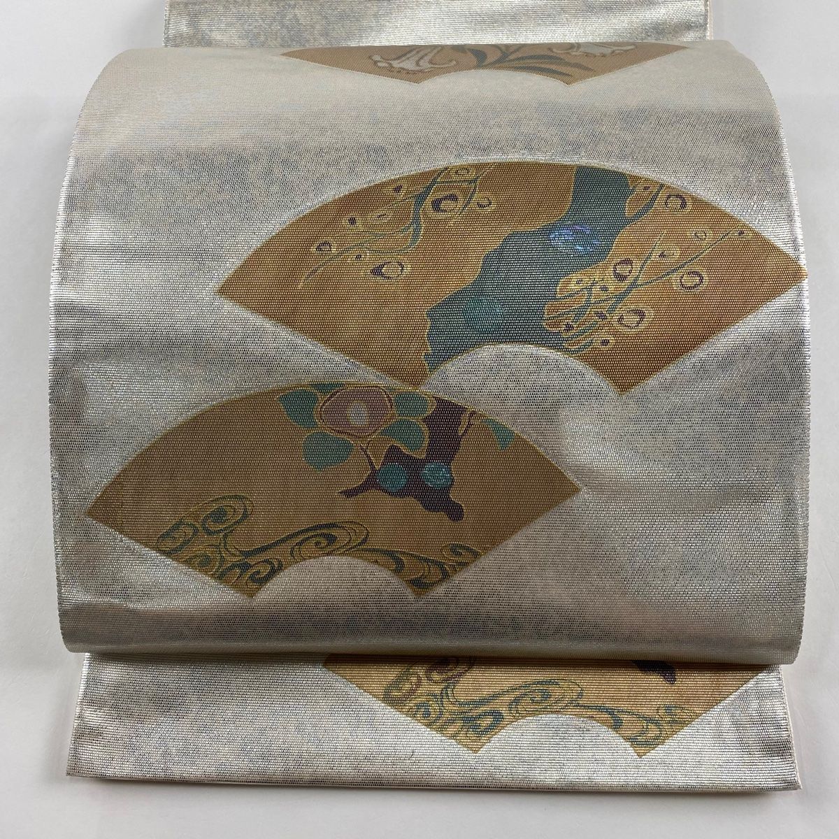 袋帯 秀品 扇面 枝花 箔 金銀彩 銀色 お太鼓柄 正絹