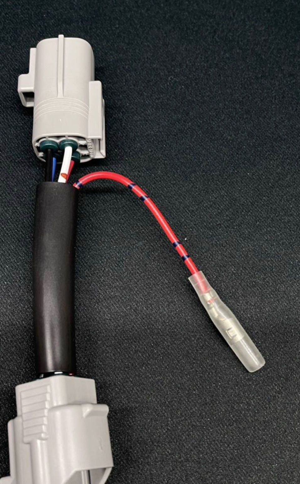 YRK132 リアポジション電源取り出しハーネス 2個 左右 日野