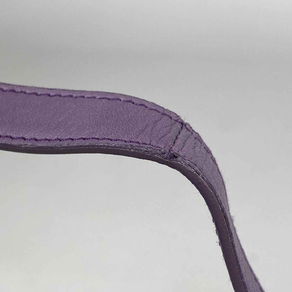 イヴ・サンローラン YVES SAINT LAURENT ロゴ ショルダーバッグ