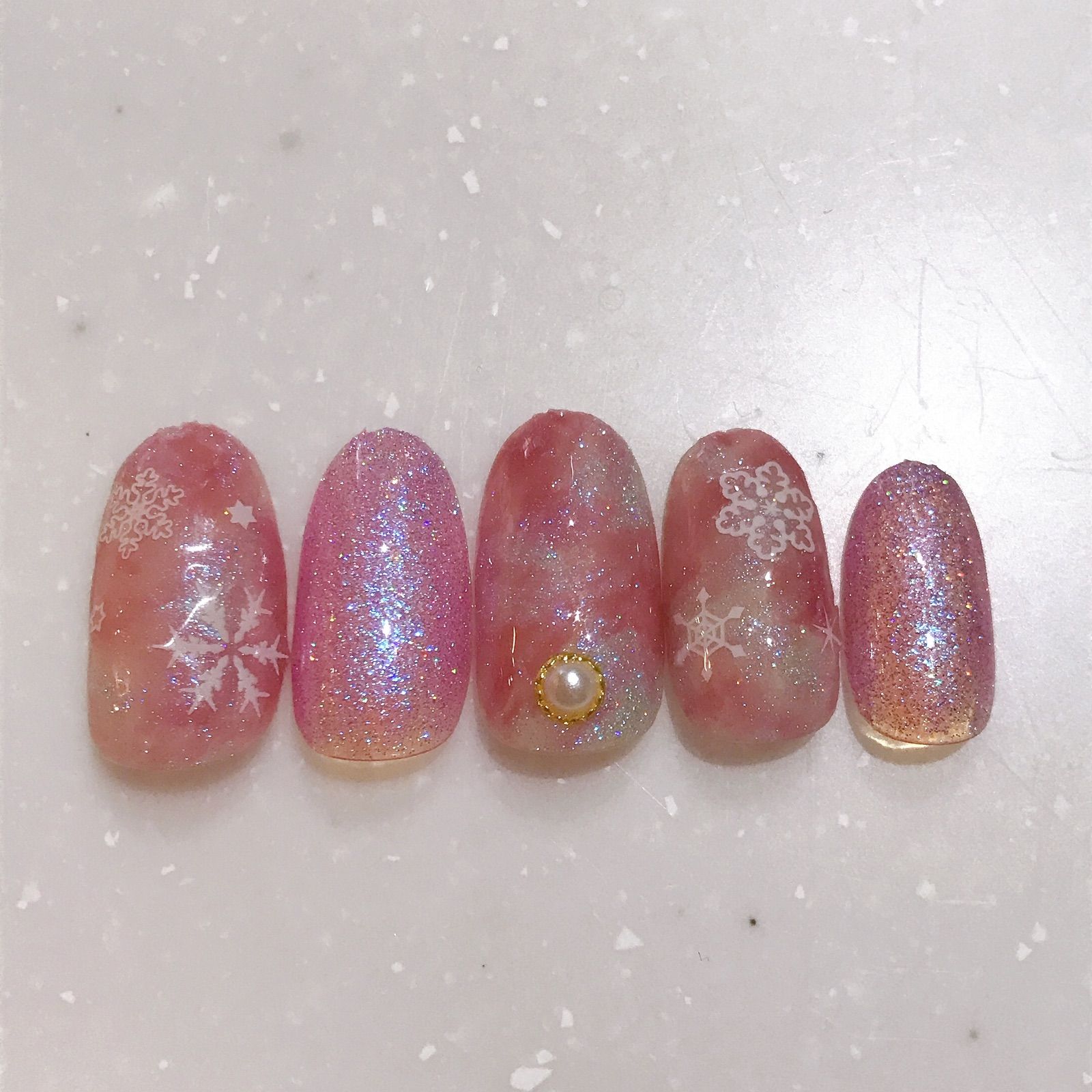 ネイルチップ 冬ネイル 雪結晶ネイル ピンクネイル - メルカリ