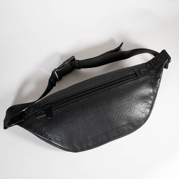 LOUIS VUITTON ルイヴィトン ディスカバリー バムバッグ PM ボディバッグ レザー M44388 メンズ ボディバッグ ショルダーバッグ RFID