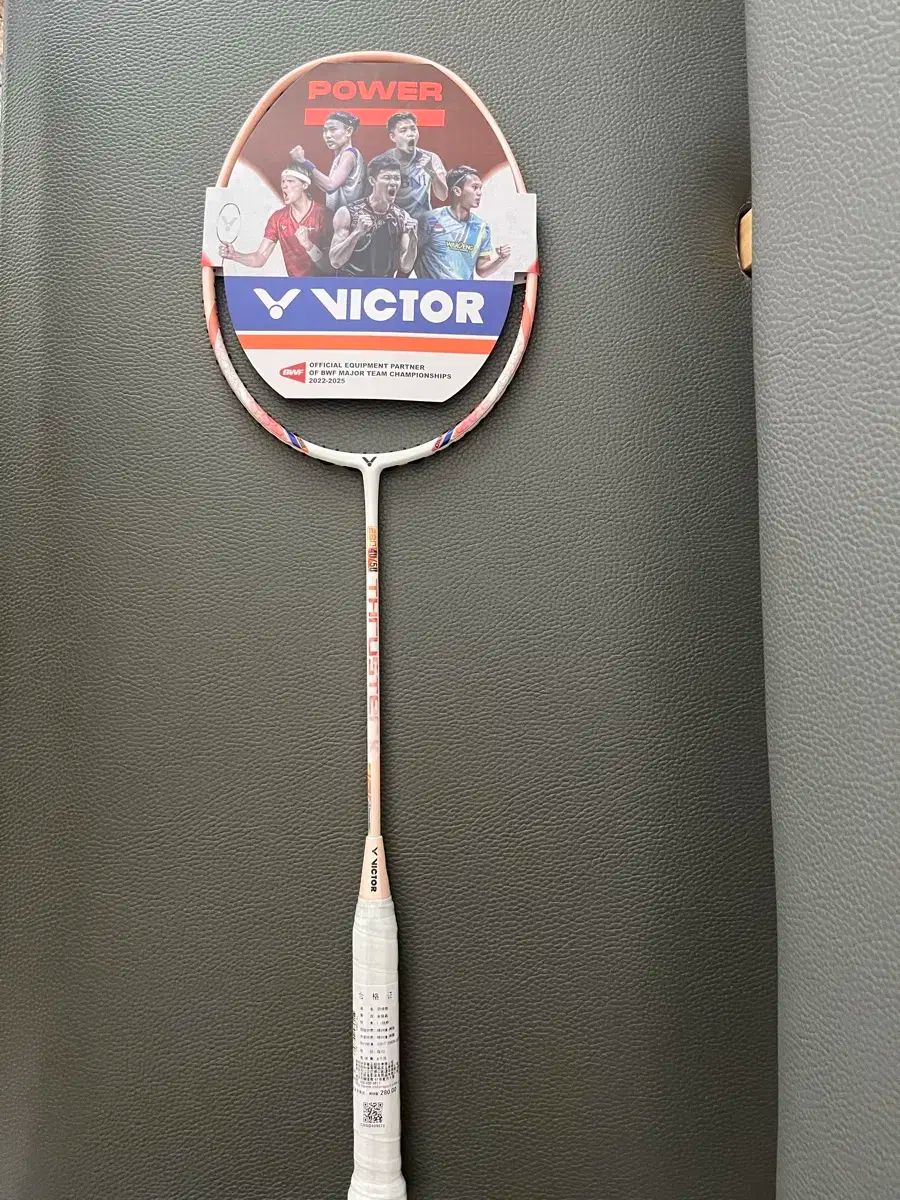 バドミントン ラケット 靴 トップス