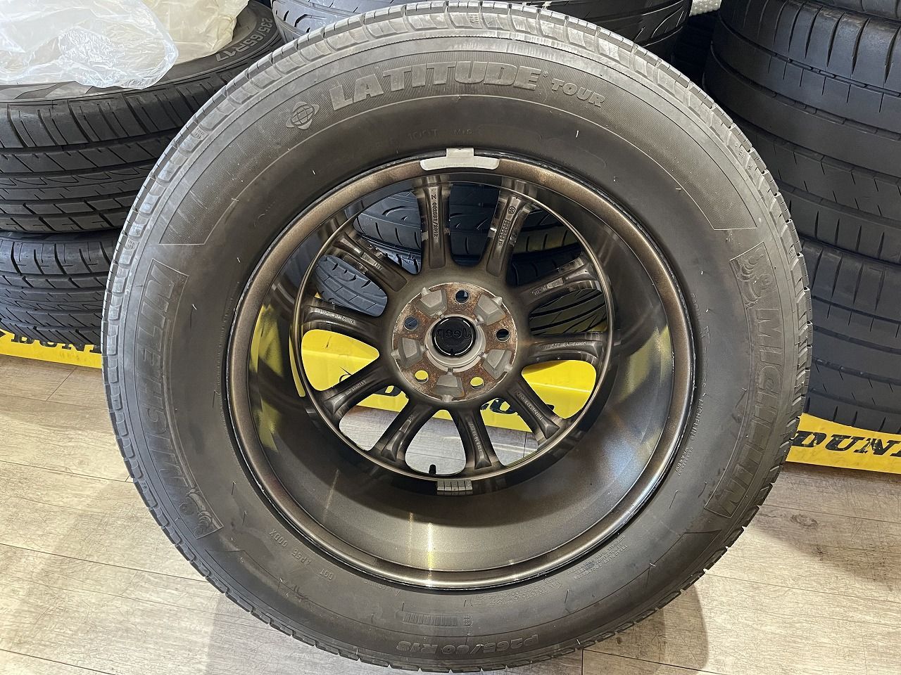 jeep グランドチェロキー 純正ホイール タイヤ 4本セット JEEP