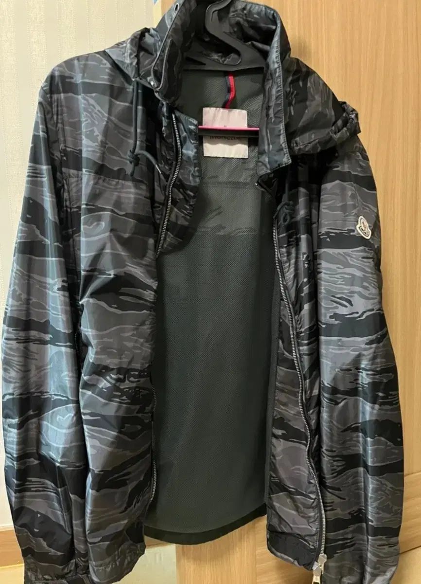 MONCLER モンクレール ウインドブレーカー 純正