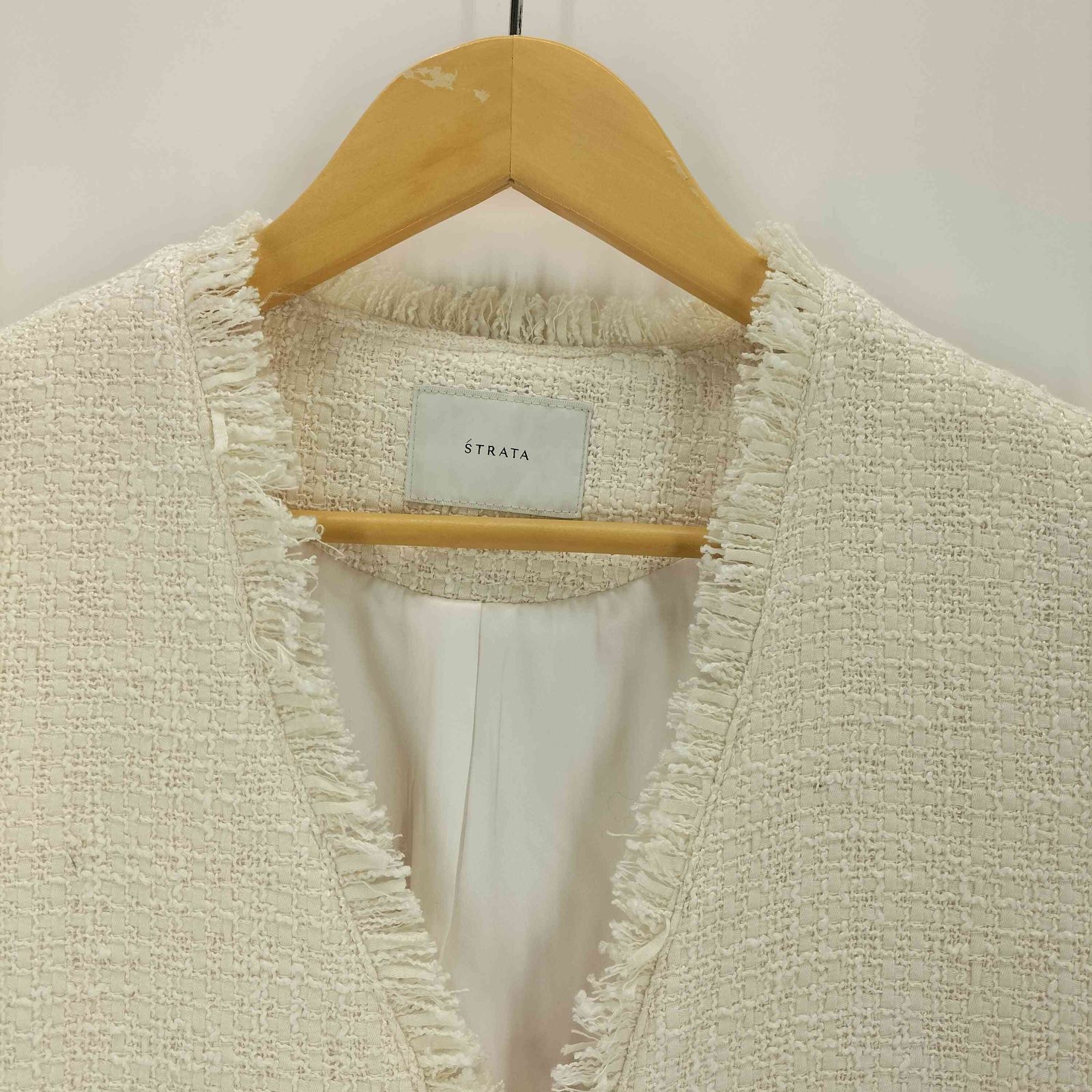 [超美品]STRATA ゴールドボタンノーカラーツイードジレ ゴールドボタンノーカラーツイードジレ【低身長・小柄女性