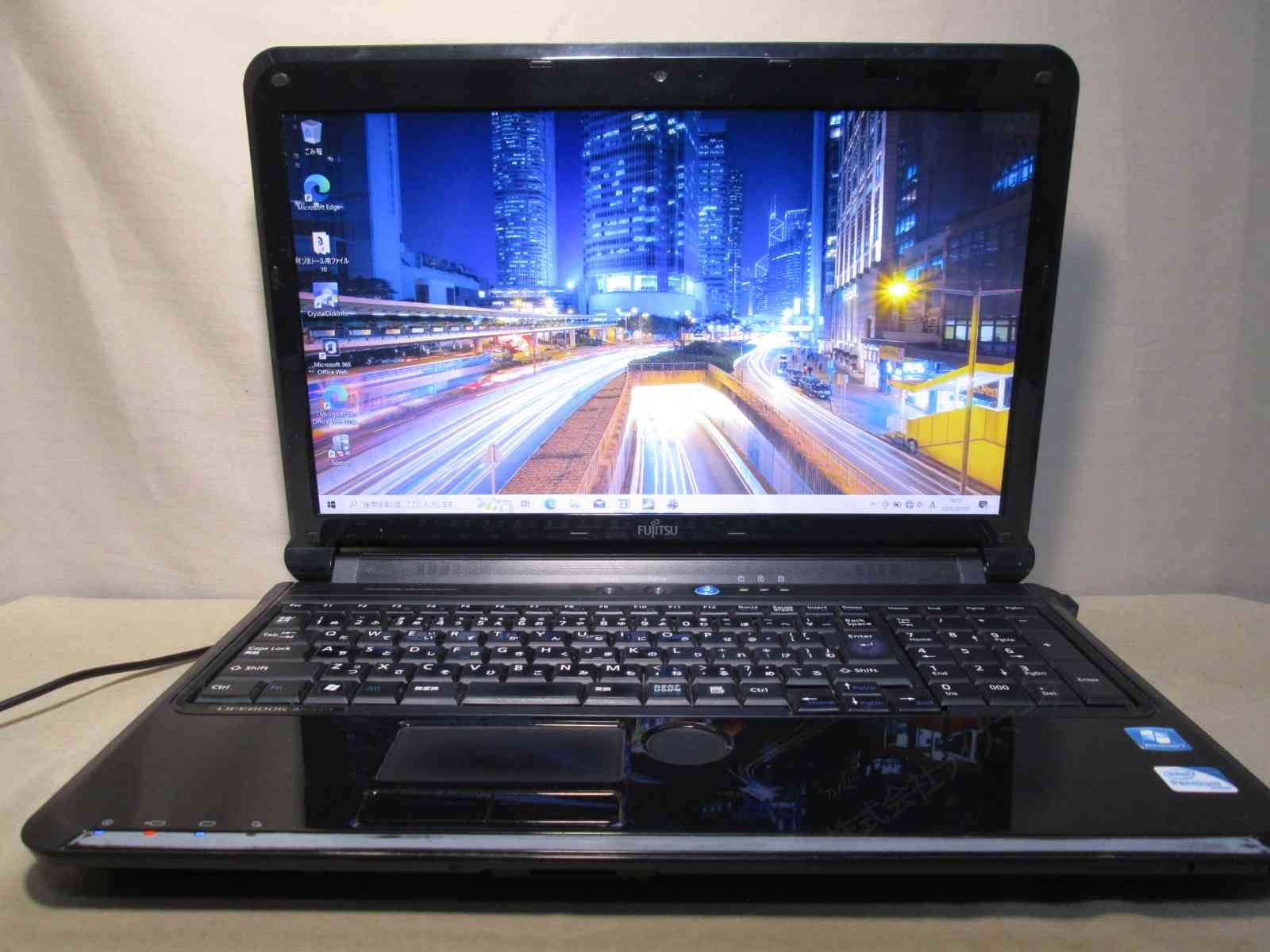 富士通 FMV LIFEBOOK AH52/DA【Pentium B940 2.0GHz