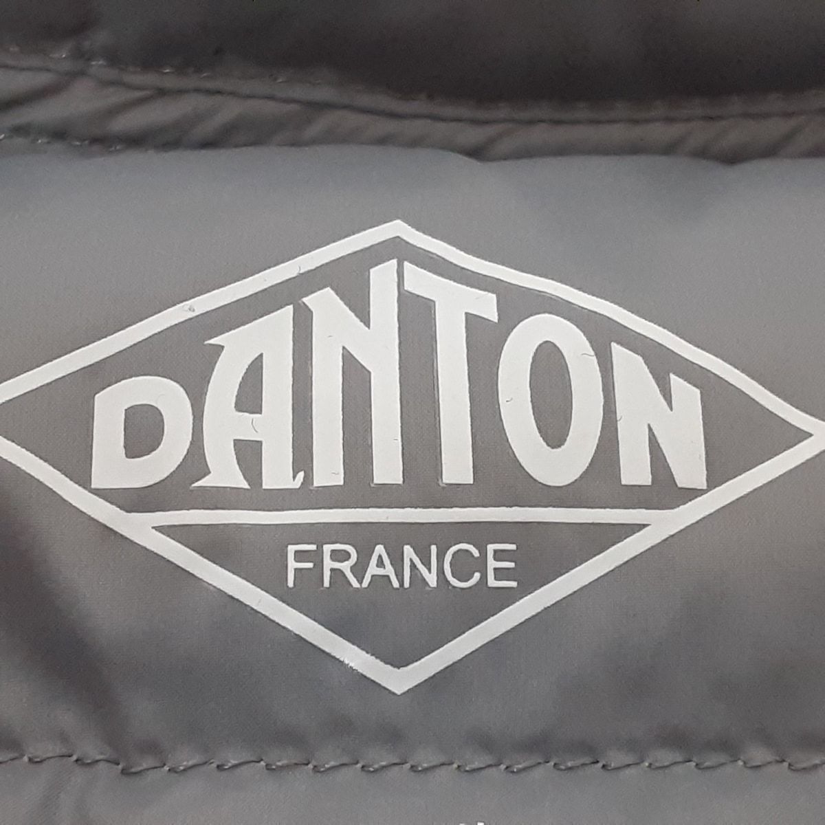 DANTON(ダントン) ダウンコート サイズ34 S レディース美品 - JD-8935 ベージュ 冬/Vネック/インナーダウンコート - メルカリ