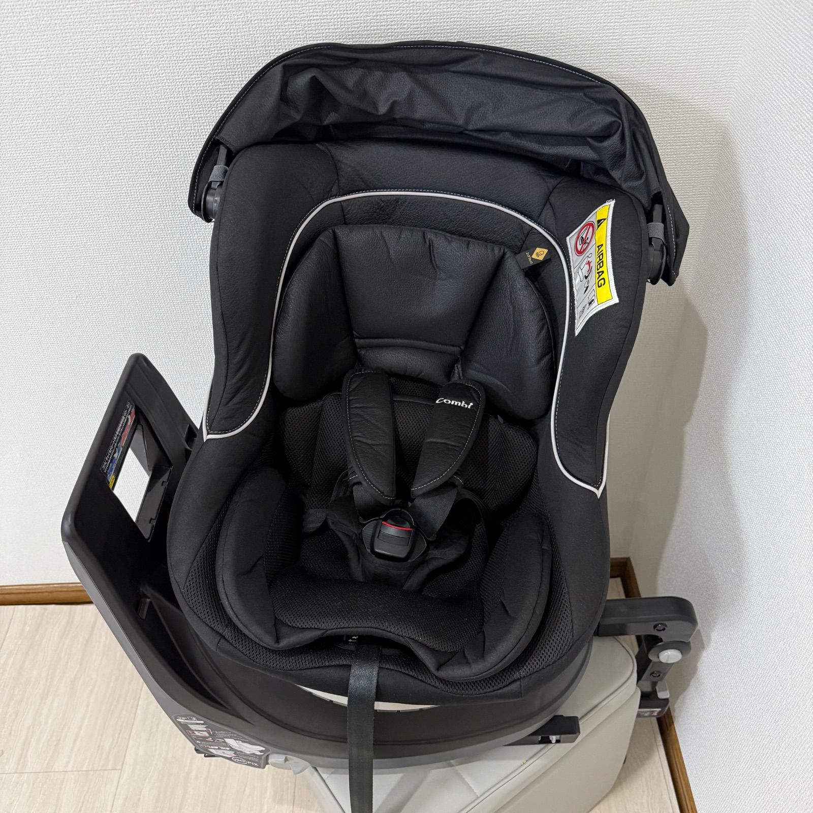 クルムーヴISOFIXエッグショックNBW