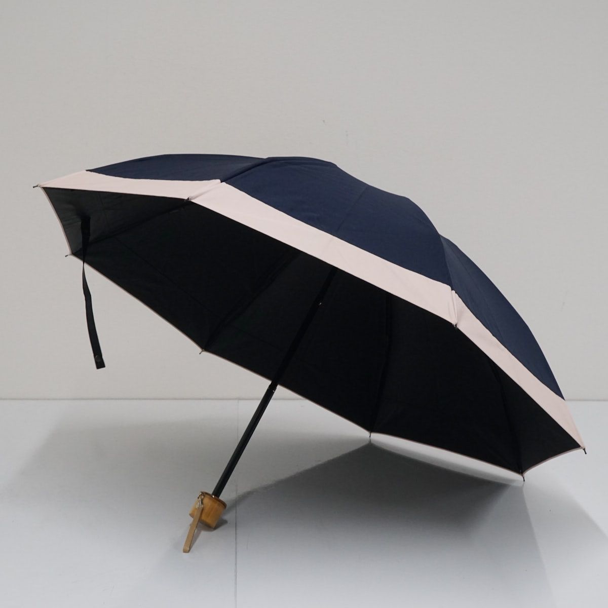 完全遮光折日傘 芦屋ロサブラン USED品 3段折 コンビ ネイビー