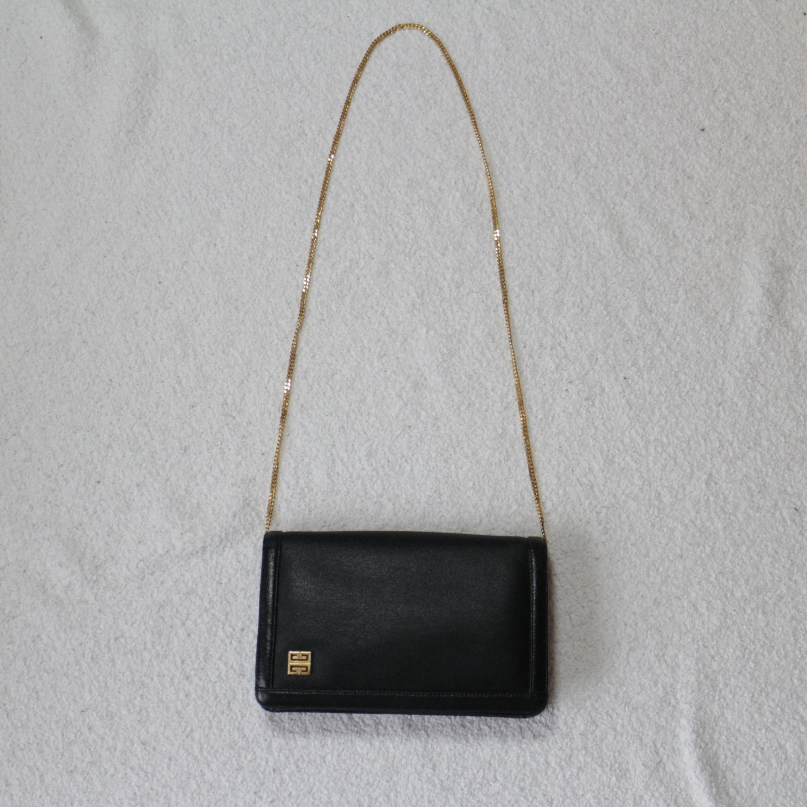 ジバンシー GIVENCHY ショルダーバッグ ゴールドチェーン 4Gロゴ