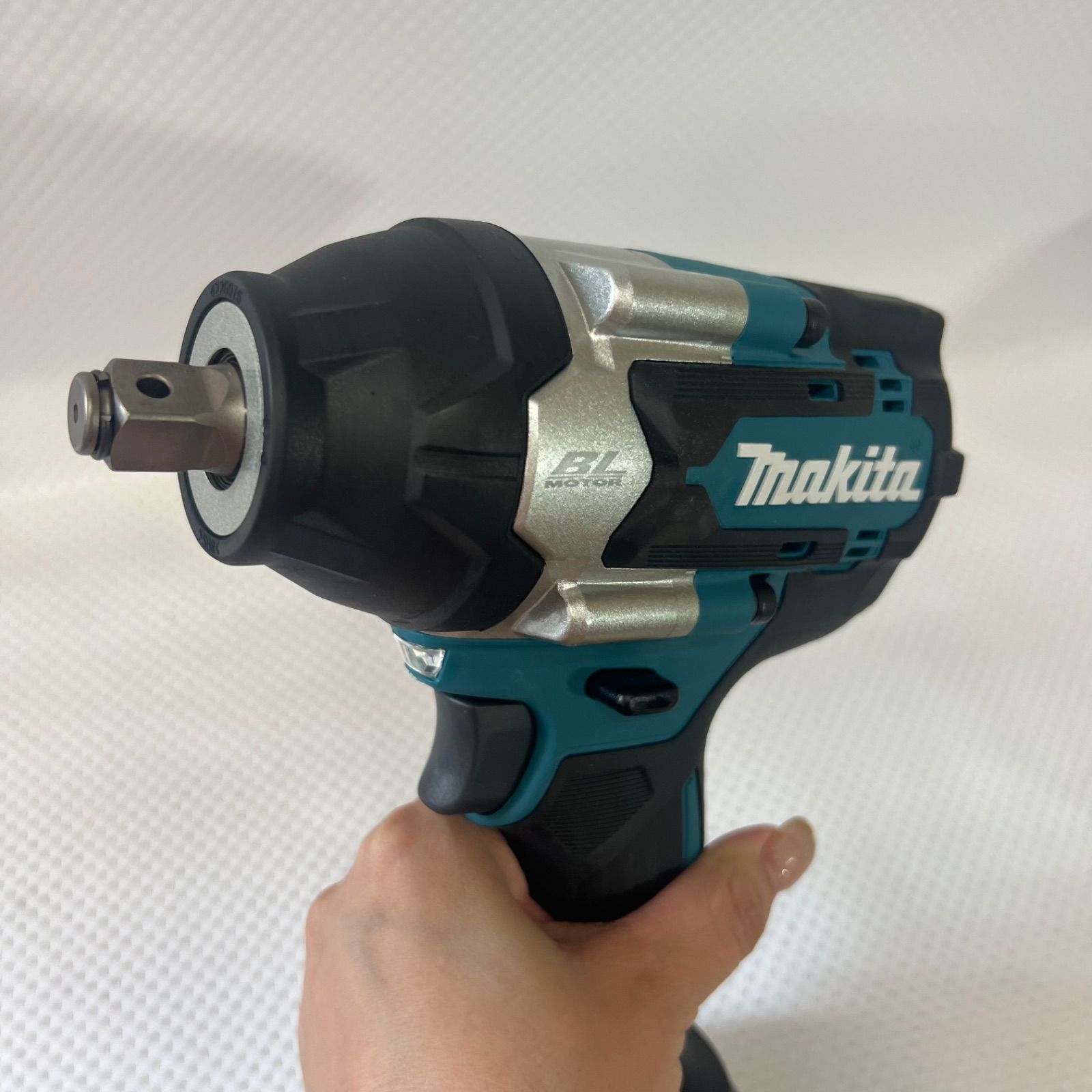 新品未使用 makita マキタ TW700DZ 充電式 インパクトレンチ 18V