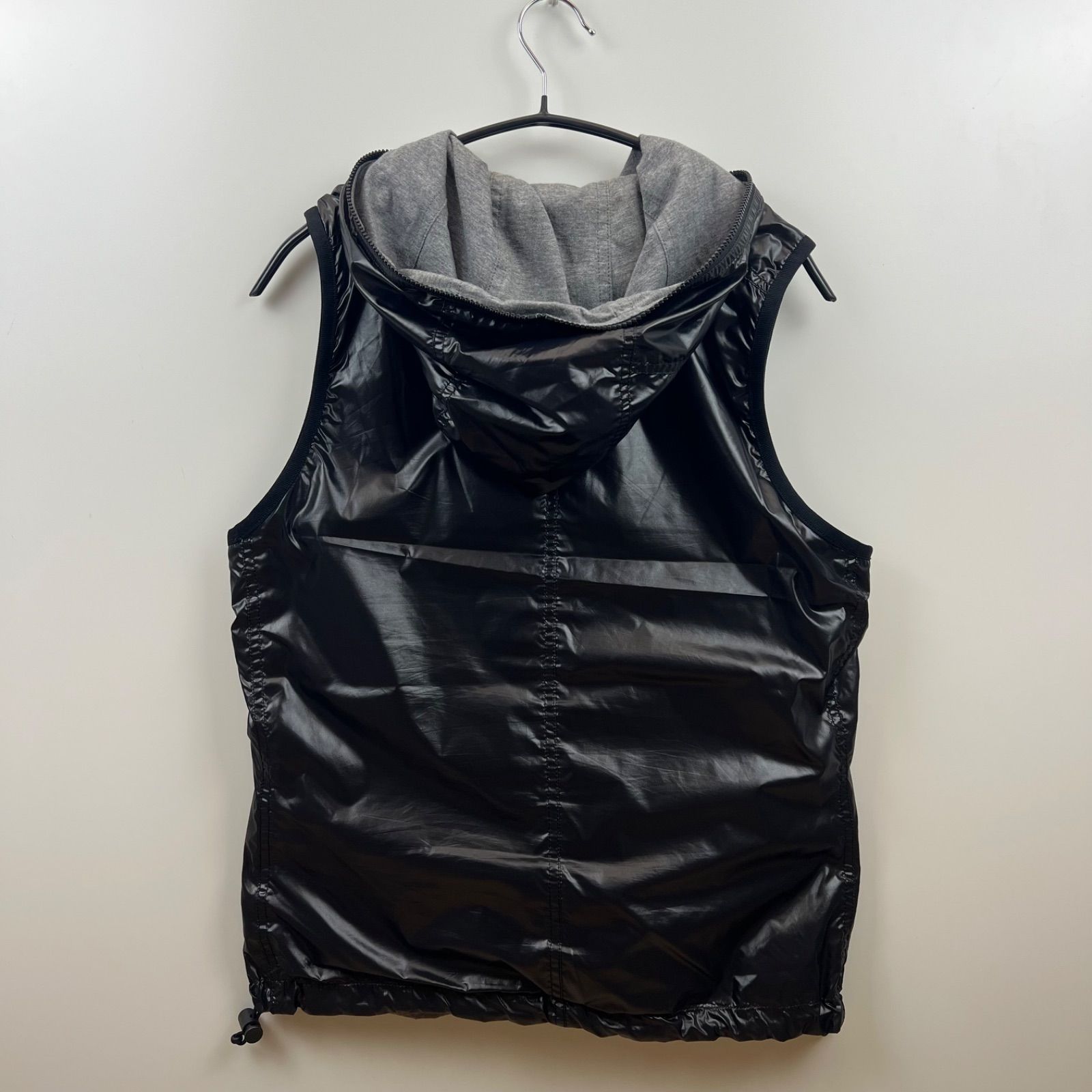 BURBERRY BLACK LABEL ナイロンベスト Burberry Black Label Black Hooded Nylon Vest, Men's Black