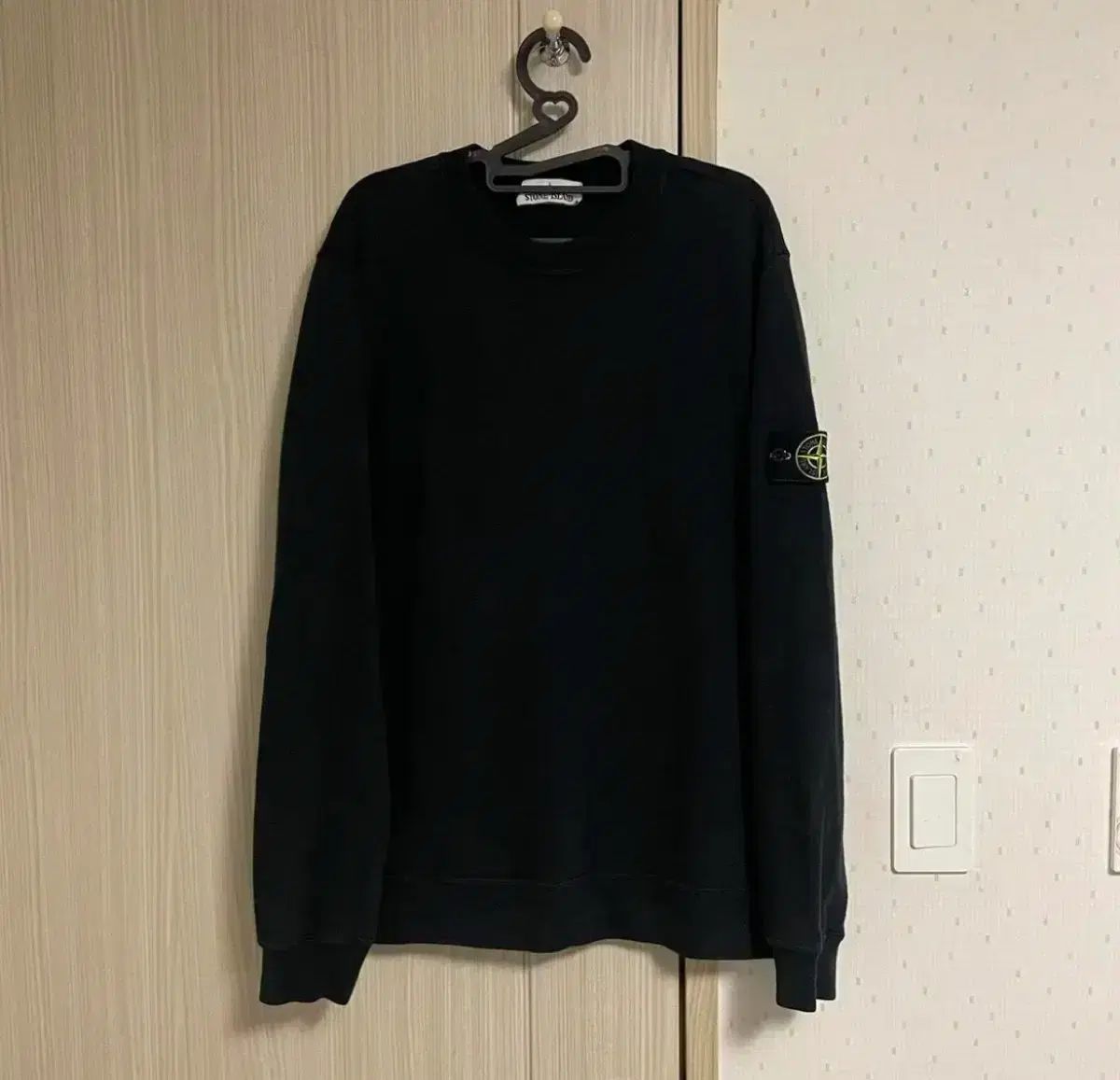 STONE ISLAND(ストーンアイランド) パーカー L