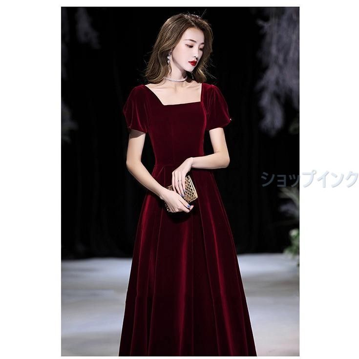 【♡】華やかな立体的な花のイブニングドレス フォーマルなイベントや舞踏会に 華やかな立体的な花のイブニングドレス フォーマルなイベントや