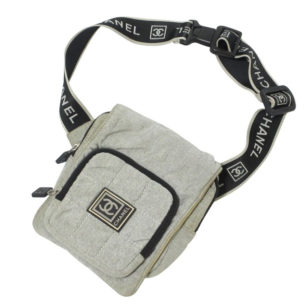 CHANEL シャネル スポーツライン ボディバッグ ウエストポーチ 白
