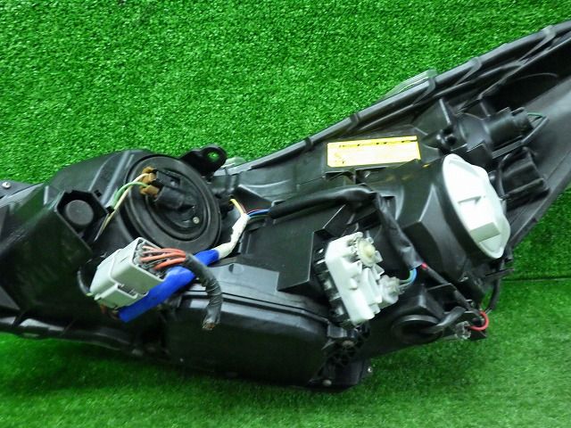 車 レガシィ ヘッドライト 左右 HID BM/BR 100-20061 5N レベ付き