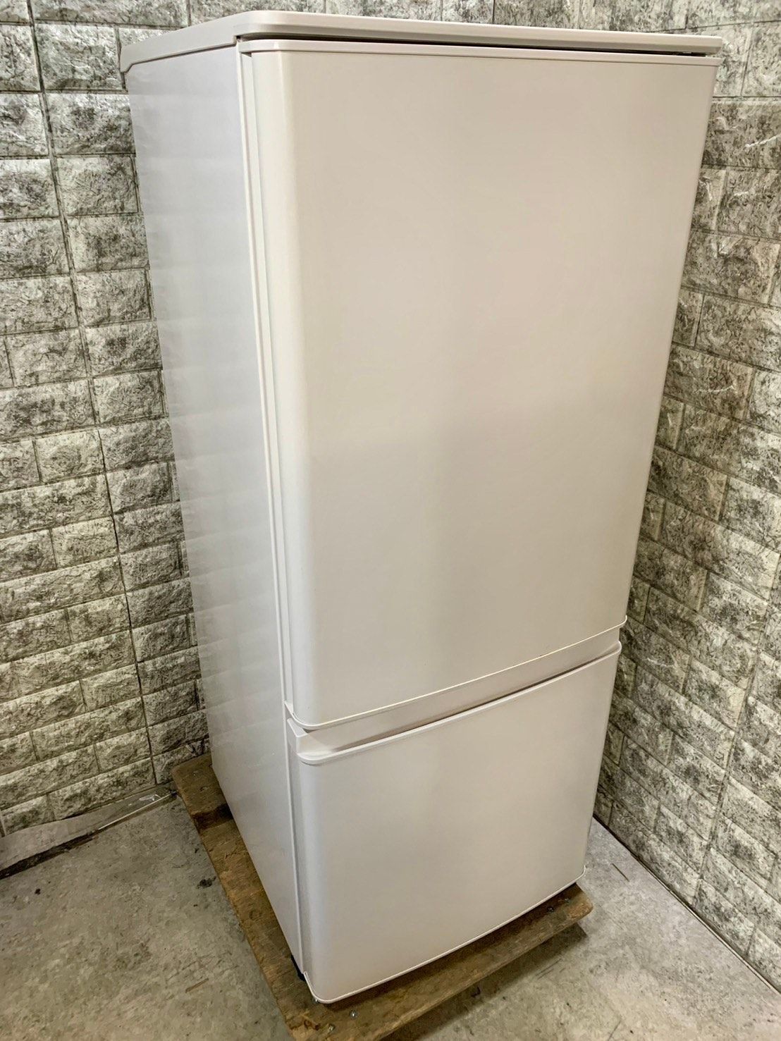 大阪送料無料☆3か月保障付き☆冷蔵庫☆2020年☆三菱☆2ドア☆MR-P15F