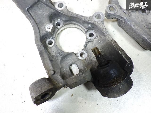 Z33 フロントナックル 左右 フェアレディZ Z33 フロントナックル 純正品 左右セット o36 l55